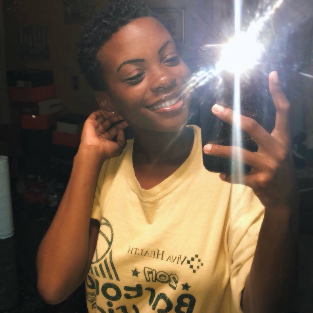 Meet your Posher, Ayanna